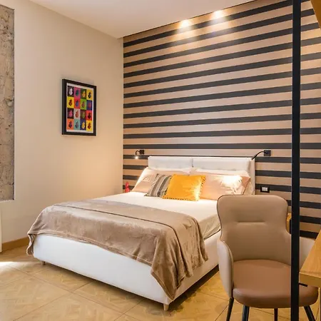 Kbirr Charming House Bed & Breakfast Naples