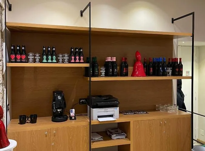 Kbirr Charming House Неаполь