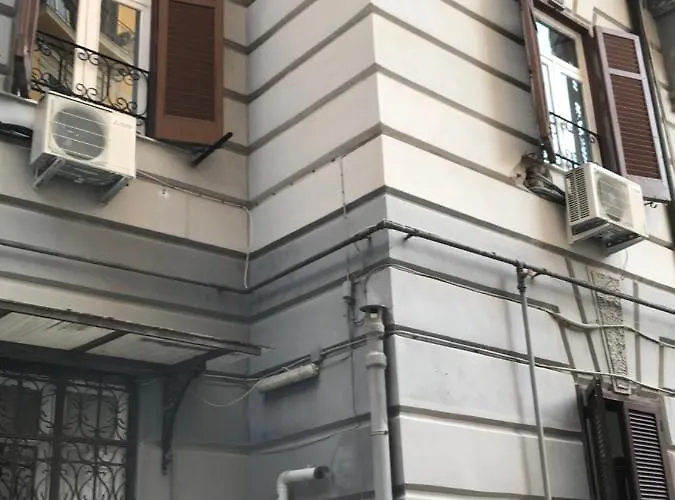 Kbirr Charming House Неаполь