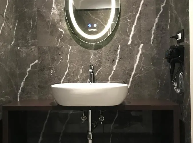 Kbirr Charming House Неаполь