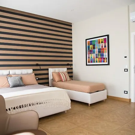 Kbirr Charming House Bed & Breakfast Napoli