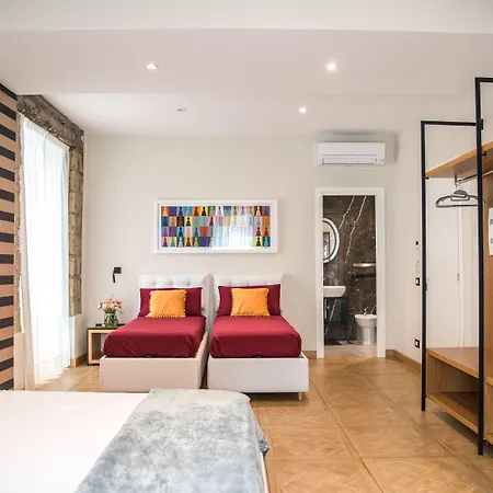 Kbirr Charming House Неаполь